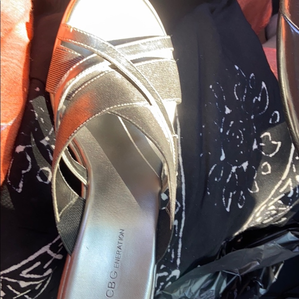 Awesome 4” silver wedge sandals